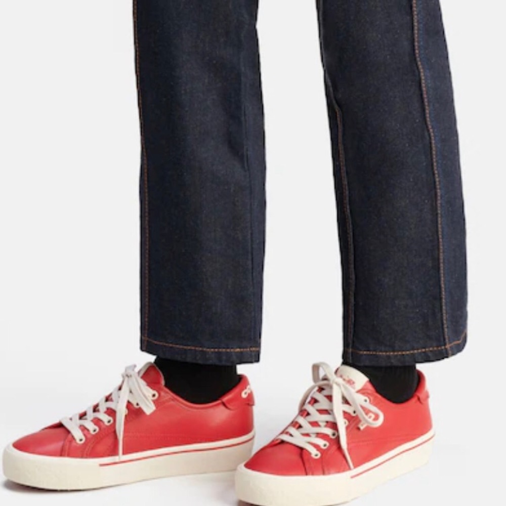 New without box Coach red leather platform sneakers